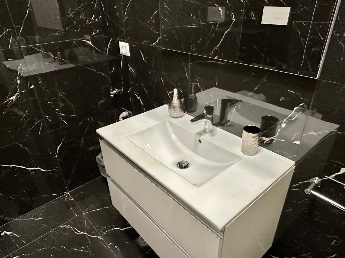 Newhouse Anthium - Central Chic Anzio Exterior foto